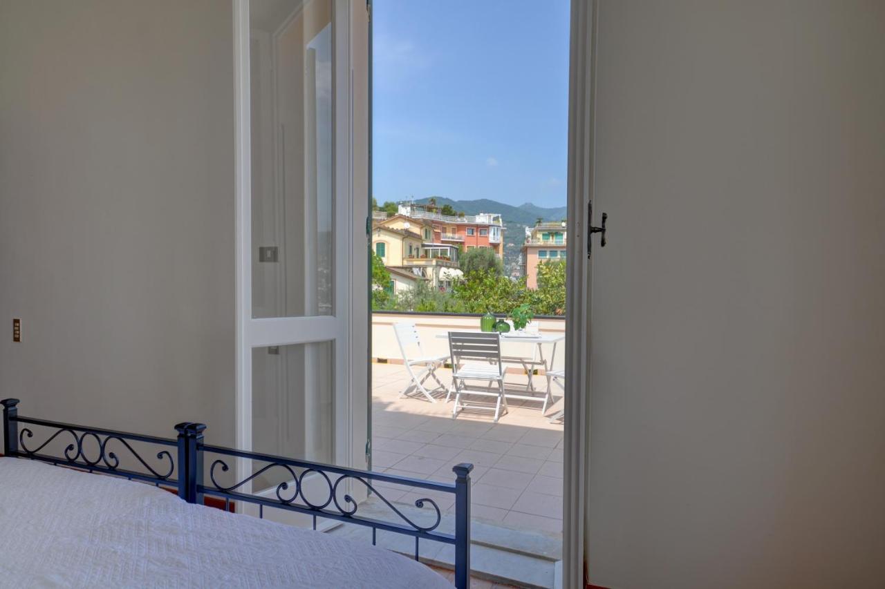 Villa Riviera Rapallo - 5 Min Walking From Beach Екстер'єр фото